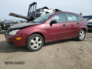 2007 Ford Focus S z VIN 1FAHP37N37W315289, wystawiony jako Copart lot #53822835 z przebiegiem 151 124 mil mil oraz Szkoda całkowita • Salvage title. Historia ofert i sprzedaży dostępna na DreamBid. Obrazek 1.