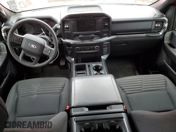 2021 Ford F-150 XL z VIN 1FTEW1EP8MKE10930, wystawiony jako Copart lot #60818745 z przebiegiem Nie podano mil oraz Szkoda całkowita • Salvage title. Historia ofert i sprzedaży dostępna na DreamBid. Obrazek 8.