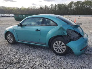 2018 Volkswagen Beetle with VIN 3VWFD7AT4JM716511, listed as a Copart auction lot 49031175 with 91,456 mi miles and Salvage Title. Bid and sale history available at DreamBid. Image 2.