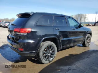 2017 Jeep Grand Cherokee Altitude z VIN 1C4RJFAG1HC895401, wystawiony jako Copart lot #53804045 z przebiegiem 71 331 mil mil oraz Szkoda całkowita • Salvage title. Historia ofert i sprzedaży dostępna na DreamBid. Obrazek 3.