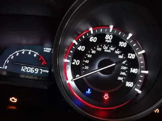2016 Mazda 3 i Sport z VIN 3MZBM1U73GM324865, wystawiony jako IAAI lot #42317090 z przebiegiem 120 697 mil mil oraz . Historia ofert i sprzedaży dostępna na DreamBid. Obrazek 16.