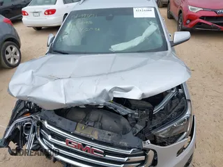 2020 GMC Terrain SLT z VIN 3GKALPEV3LL307876, wystawiony jako IAAI lot #42124480 z przebiegiem Nie podano mil oraz . Historia ofert i sprzedaży dostępna na DreamBid. Obrazek 12.