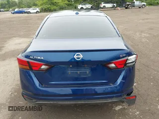 2019 Nissan Altima SR z VIN 1N4BL4CV4KC131194, wystawiony jako IAAI lot #42328015 z przebiegiem 112 099 mil mil oraz . Historia ofert i sprzedaży dostępna na DreamBid. Obrazek 16.