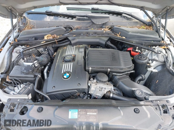 2010 BMW 5 Series 535i with VIN WBANW1C55AC167677, listed as a IAAI auction lot 41950148 with 134,499 mi miles and . Bid and sale history available at carsss.com. Image 10.