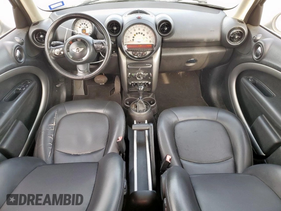 2013 MINI Countryman with VIN WMWZB3C54DWM07104, listed as a Copart auction lot 62564645 with 137,179 mi miles and Clean title. Bid and sale history available at DreamBid. Image 8.