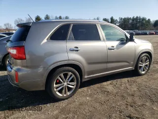 2014 Kia Sorento SX with VIN 5XYKWDA79EG510844, listed as a Copart auction lot 48409165 with 102,113 mi miles and Clean Title. Bid and sale history available at carsss.com. Image 3.
