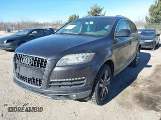 2010 Audi Q7 Premium Plus with VIN WA1LYAFE7AD003383, listed as a IAAI auction lot 41346755 with 264,576 mi miles and . Bid and sale history available at DreamBid. Image 2.