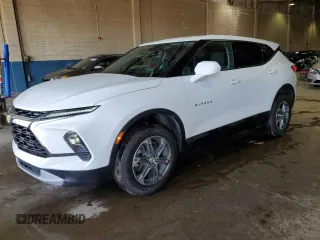 2023 Chevrolet Blazer LT z VIN 3GNKBCR40PS174641, wystawiony jako Copart lot #53559445 z przebiegiem 19 995 mil mil oraz Czysty tytuł • Clean title. Historia ofert i sprzedaży dostępna na DreamBid. Obrazek 1.