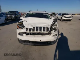 2016 Jeep Cherokee Latitude with VIN 1C4PJLCB1GW208034, listed as a Copart auction lot 45561445 with 139,307 mi miles and Salvage Title. Bid and sale history available at carsss.com. Image 5.