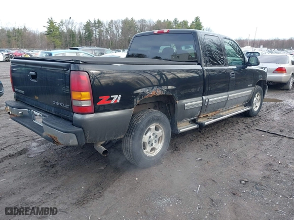 2000 Chevrolet Silverado 1500 LS with VIN 2GCEK19T5Y1292800, listed as a IAAI auction lot 42005453 with 100,332 mi miles. Bid and sale history available at carsss.com. Image 4.