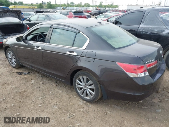 2011 Honda Accord EX-L z VIN 1HGCP3F89BA021080, wystawiony jako IAAI lot #42430059 z przebiegiem 130 265 mil mil oraz . Historia ofert i sprzedaży dostępna na DreamBid. Obrazek 3.