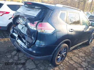 2016 Nissan Rogue SL z VIN 5N1AT2MT9GC782556, wystawiony jako IAAI lot #41833213 z przebiegiem 152 236 mil mil oraz . Historia ofert i sprzedaży dostępna na DreamBid. Obrazek 4.
