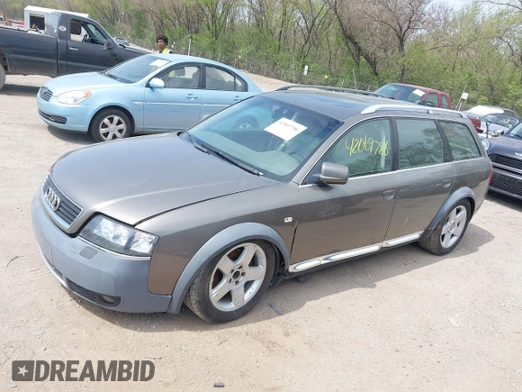 2004 Audi allroad A6 V8 with VIN WA1YD64B94N091052, listed as a IAAI auction lot 42069786 with 214,042 mi miles and . Bid and sale history available at DreamBid. Image 2.