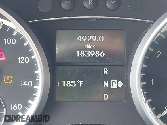 2011 Mercedes-Benz GL-Class GL 550 with VIN 4JGBF8GEXBA634772, listed as a IAAI auction lot 42025095 with 183,986 mi miles. Bid and sale history available at carsss.com. Image 15.