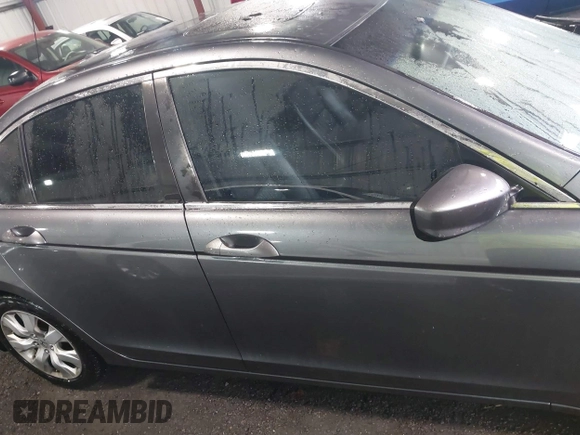 2010 Honda Accord EX-L z VIN 1HGCP2F80AA160197, wystawiony jako IAAI lot #42219318 z przebiegiem 157 754 mil mil oraz . Historia ofert i sprzedaży dostępna na DreamBid. Obrazek 14.