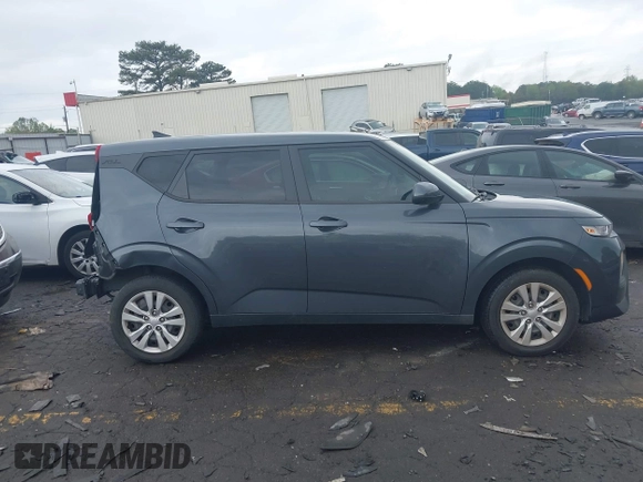 2020 Kia Soul S with VIN KNDJ23AU9L7732303, listed as a IAAI auction lot 41891442 with 47,101 mi miles and . Bid and sale history available at DreamBid. Image 13.