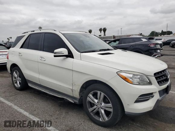 2013 Mercedes-Benz M 350 with VIN 4JGDA5JB9DA163723, listed as a Copart auction lot 53075875 with 120,553 mi miles and Salvage Title. Bid and sale history available at DreamBid. Image 4.