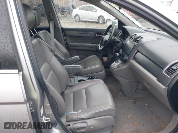 2008 Honda CR-V EX-L with VIN JHLRE38758C031334, listed as a IAAI auction lot 42017270 with 210,511 mi miles and . Bid and sale history available at carsss.com. Image 5.