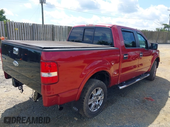 2008 Ford F-150 XLT z VIN 1FTPW145X8FB24486, wystawiony jako IAAI lot #42660049 z przebiegiem 82 898 mil mil oraz . Historia ofert i sprzedaży dostępna na DreamBid. Obrazek 4.