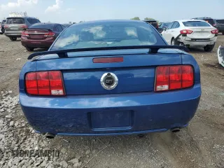 2006 Ford Mustang GT Deluxe z VIN 1ZVHT82H565214308, wystawiony jako Copart lot #62340085 z przebiegiem 183 848 mil mil oraz Szkoda całkowita • Salvage title. Historia ofert i sprzedaży dostępna na DreamBid. Obrazek 6.