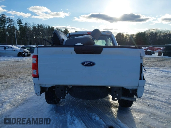 2022 Ford F-150 XL z VIN 1FTEX1EBXNKF15858, wystawiony jako IAAI lot #41478000 z przebiegiem 14 447 mil mil oraz . Historia ofert i sprzedaży dostępna na DreamBid. Obrazek 17.