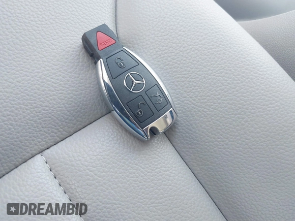 2009 Mercedes-Benz R 3.5L with VIN 4JGCB65E19A094827, listed as a IAAI auction lot 41574060 with 155,257 mi miles and . Bid and sale history available at DreamBid. Image 11.