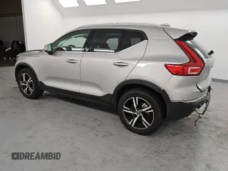 2024 Volvo XC40 Core Bright Theme with VIN YV4L12UK0R2343309, listed as a Copart auction lot 80391504 with 11,603 mi miles and Clean title. Bid and sale history available at DreamBid. Image 2.