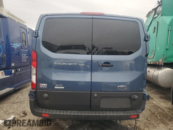 2024 Ford Transit Cargo z VIN 1FTBW2YG1RKB57199, wystawiony jako Copart lot #51781745 z przebiegiem 1 812 mil mil oraz Szkoda całkowita • Salvage title. Historia ofert i sprzedaży dostępna na DreamBid. Obrazek 6.