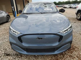 2023 Ford Mustang Mach-E Premium z VIN 3FMTK3SU5PMA87826, wystawiony jako Copart lot #55571575 z przebiegiem 15 618 mil mil oraz Szkoda całkowita • Salvage title. Historia ofert i sprzedaży dostępna na DreamBid. Obrazek 5.
