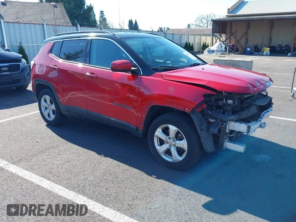 2018 Jeep Compass Latitude with VIN 3C4NJDBB5JT127730, listed as a IAAI auction lot 41701871 with 136,544 mi miles. Bid and sale history available at carsss.com. Image 1.
