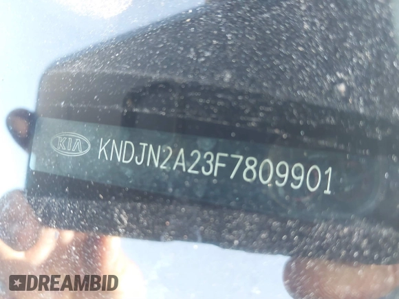 2015 Kia Soul with VIN KNDJN2A23F7809901, listed as a IAAI auction lot 41876718 with 111,786 mi miles. Bid and sale history available at carsss.com. Image 9.