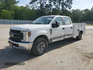 2019 Ford F-250 XL z VIN 1FD7W2A67KEF85513, wystawiony jako Copart lot #59395015 z przebiegiem 117 821 mil mil oraz Szkoda całkowita • Salvage title. Historia ofert i sprzedaży dostępna na DreamBid. Obrazek 1.