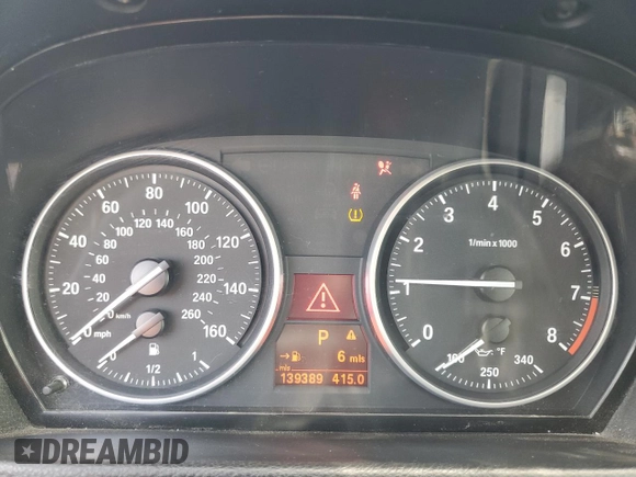 2007 BMW 3 Series 328xi with VIN WBAWC33557PD07501, listed as a Copart auction lot 42783295 with 139,389 mi miles and Salvage Title. Bid and sale history available at DreamBid. Image 9.