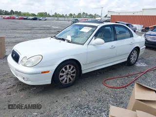 2005 Hyundai Sonata GLS with VIN KMHWF35H95A130784, listed as a IAAI auction lot 41936386 with 220,227 mi miles. Bid and sale history available at carsss.com. Image 2.