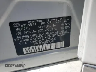 2012 Hyundai Sonata Hybrid z VIN KMHEC4A42CA032867, wystawiony jako Copart lot #61369295 z przebiegiem 151 751 mil mil oraz Czysty tytuł • Clean title. Historia ofert i sprzedaży dostępna na DreamBid. Obrazek 12.