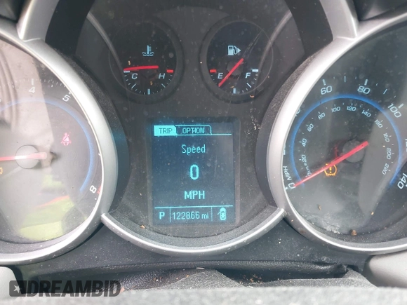 2014 Chevrolet Cruze LS with VIN 1G1PA5SH3E7351133, listed as a IAAI auction lot 42252807 with 122,866 mi miles and . Bid and sale history available at DreamBid. Image 7.