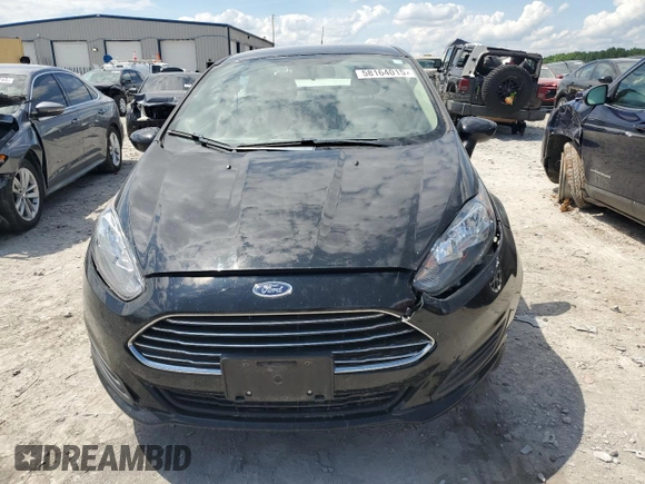 2018 Ford Fiesta SE z VIN 3FADP4BJ9JM123715, wystawiony jako Copart lot #58164015 z przebiegiem 83 768 mil mil oraz Szkoda całkowita • Salvage title. Historia ofert i sprzedaży dostępna na DreamBid. Obrazek 5.
