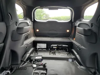 2023 Dodge Durango Pursuit z VIN 1C4SDJFTXPC692071, wystawiony jako Copart lot #56917985 z przebiegiem 16 362 mil mil oraz Szkoda całkowita • Salvage title. Historia ofert i sprzedaży dostępna na DreamBid. Obrazek 10.