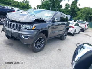 2019 Jeep Grand Cherokee Limited z VIN 1C4RJFBGXKC642891, wystawiony jako IAAI lot #42713804 z przebiegiem 53 910 mil mil oraz . Historia ofert i sprzedaży dostępna na DreamBid. Obrazek 18.