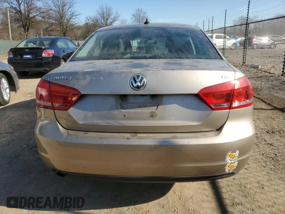 2015 Volkswagen Passat Limited Edition Edition z VIN 1VWAT7A36FC111928, wystawiony jako Copart lot #46325855 z przebiegiem 149 482 mil mil oraz Czysty tytuł • Clean title. Historia ofert i sprzedaży dostępna na DreamBid. Obrazek 6.