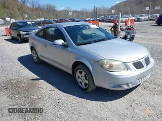 2009 Pontiac G5 with VIN 1G2AS18H797134429, listed as a IAAI auction lot 41890093 with 224,368 mi miles. Bid and sale history available at carsss.com. Image 1.