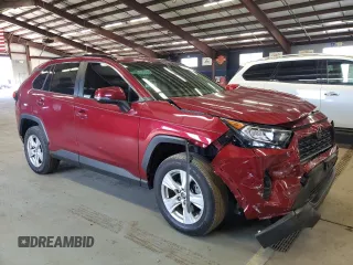 2019 Toyota RAV4 XLE with VIN JTMP1RFV8KD013013, listed as a Copart auction lot 50964245 with 70,656 mi miles and Salvage Title. Bid and sale history available at carsss.com. Image 4.