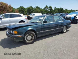 1994 BMW 7 Series z VIN WBAGD4321RDE65285, wystawiony jako Copart lot #63409004 z przebiegiem Nie podano mil oraz Czysty tytuł • Clean title. Historia ofert i sprzedaży dostępna na DreamBid. Obrazek 1.