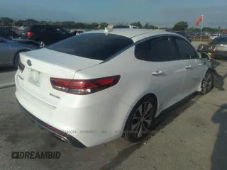 2016 Kia Optima SX Turbo with VIN 5XXGW4L2XGG012067, listed as a IAAI auction lot 41696176 with 81,520 mi miles and . Bid and sale history available at carsss.com. Image 4.