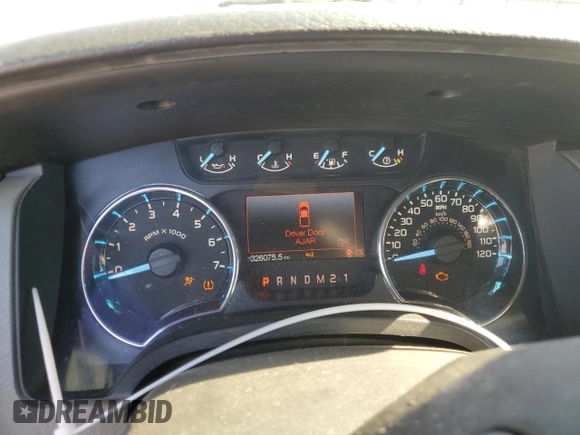 2011 Ford F-150 XLT z VIN 1FTFW1ET8BFB75243, wystawiony jako Copart lot #62375265 z przebiegiem 326 075 mil mil oraz Czysty tytuł • Clean title. Historia ofert i sprzedaży dostępna na DreamBid. Obrazek 9.