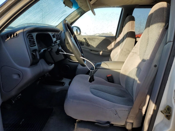 1999 Dodge Durango with VIN 1B4HR28Y0XF585214, listed as a Copart auction lot 77665824 with 126,150 mi miles and Salvage Title. Bid and sale history available at carsss.com. Image 7.