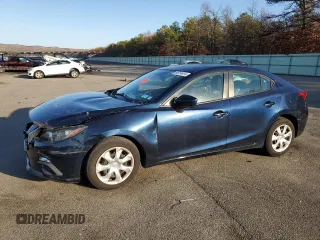 2015 Mazda 3 i Sport with VIN 3MZBM1U72FM204196, listed as a Copart auction lot 51032275 with 37,804 mi miles and Non Repairable. Bid and sale history available at carsss.com. Image 1.