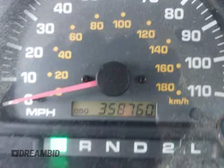 2000 Toyota 4Runner Limited with VIN JT3GN87R8Y0153390, listed as a IAAI auction lot 41795300 with 358,760 mi miles and . Bid and sale history available at DreamBid. Image 15.