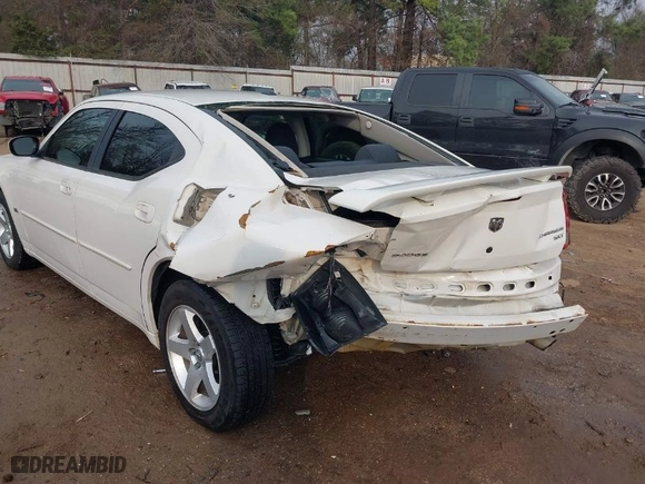 2010 Dodge Charger SXT with VIN 2B3CA3CV5AH127599, listed as a IAAI auction lot 38546544 with 226,624 mi miles. Bid and sale history available at carsss.com. Image 6.