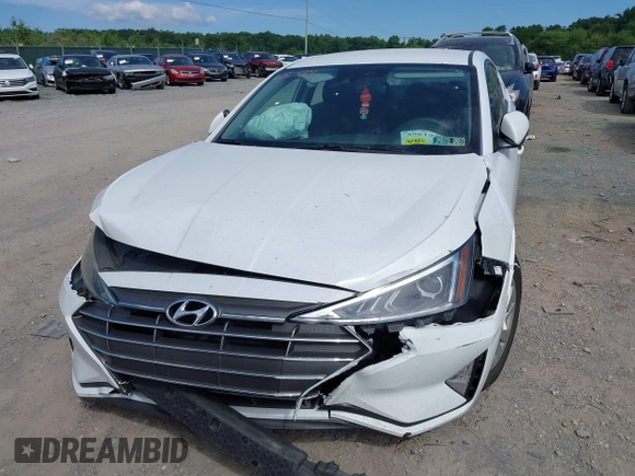 2020 Hyundai Elantra SE with VIN 5NPD74LF6LH530453, listed as a IAAI auction lot 39619733 with 56,233 mi miles. Bid and sale history available at carsss.com. Image 12.